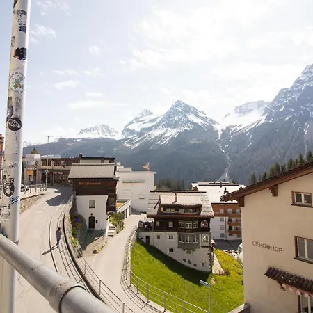 Viktoria A22 By Vacations, Familienwohnung Im Zentrum Mit Bergblick Апартаменти Ароза