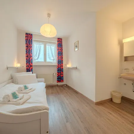 Апартаменты Viktoria A22 By Vacations, Familienwohnung Im Zentrum Mit Bergblick *