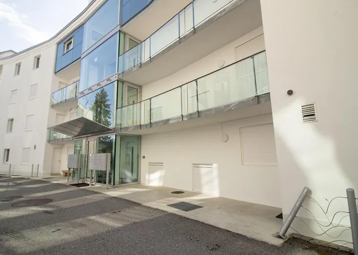 Apartment Viktoria A22 By Vacations, Familienwohnung Im Zentrum Mit Bergblick *