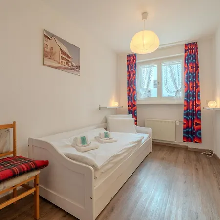 Viktoria A22 By Vacations, Familienwohnung Im Zentrum Mit Bergblick *